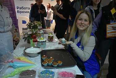 Ярмарка объединила работодателей и соискателей